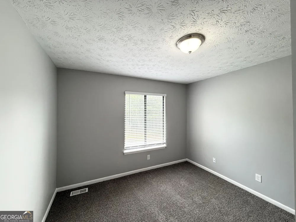 4887 Martins Crossing RD Stone Mountain, GA 30088