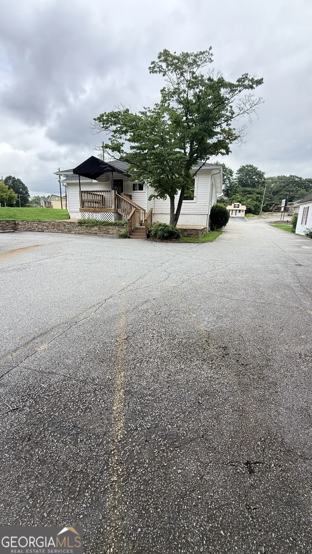 119 Newnan RD Carrollton, GA 30117