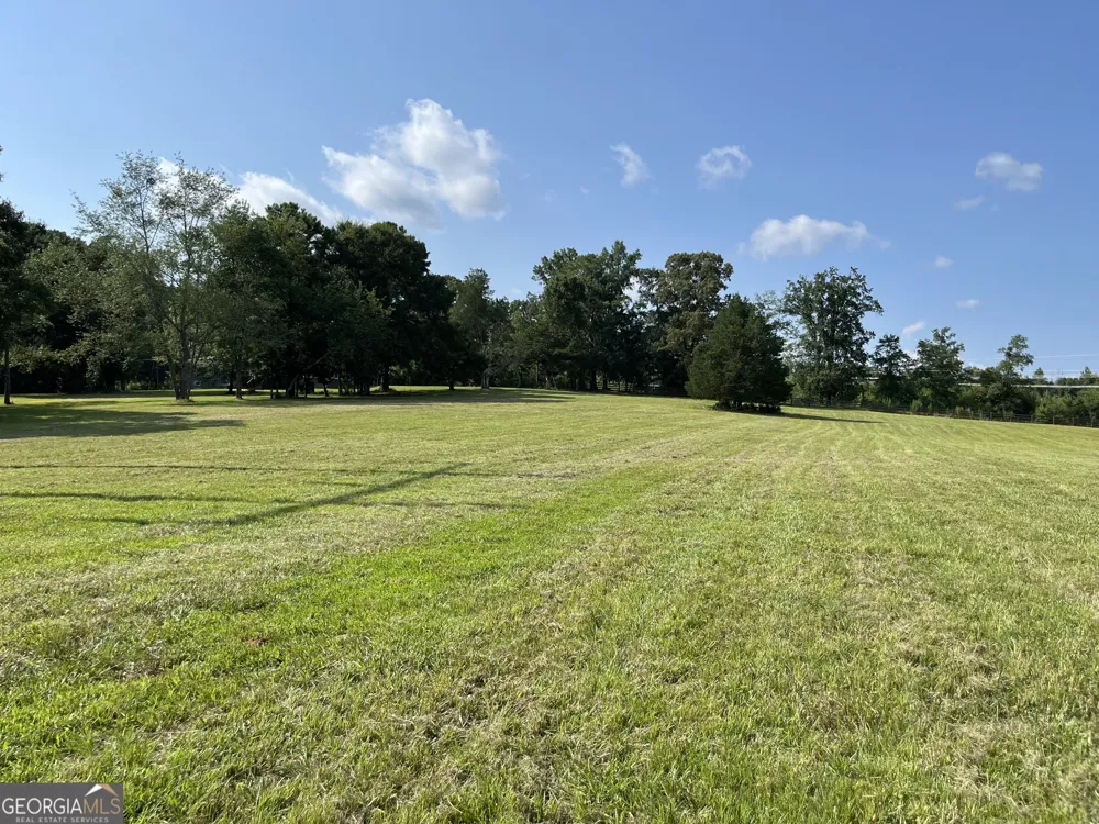 1402 Dewey ST Griffin, GA 30223