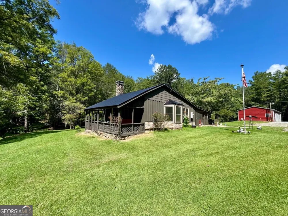581 N Garrett Branch RD Ellijay, GA 30536