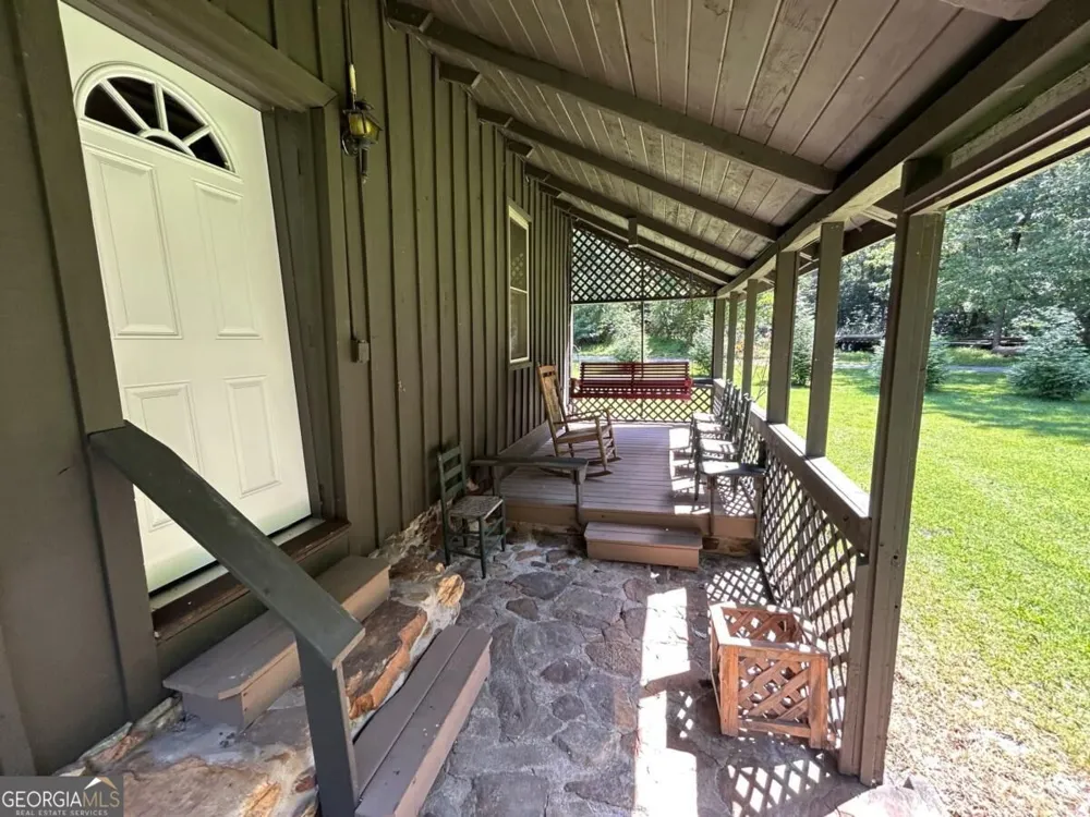 581 N Garrett Branch RD Ellijay, GA 30536