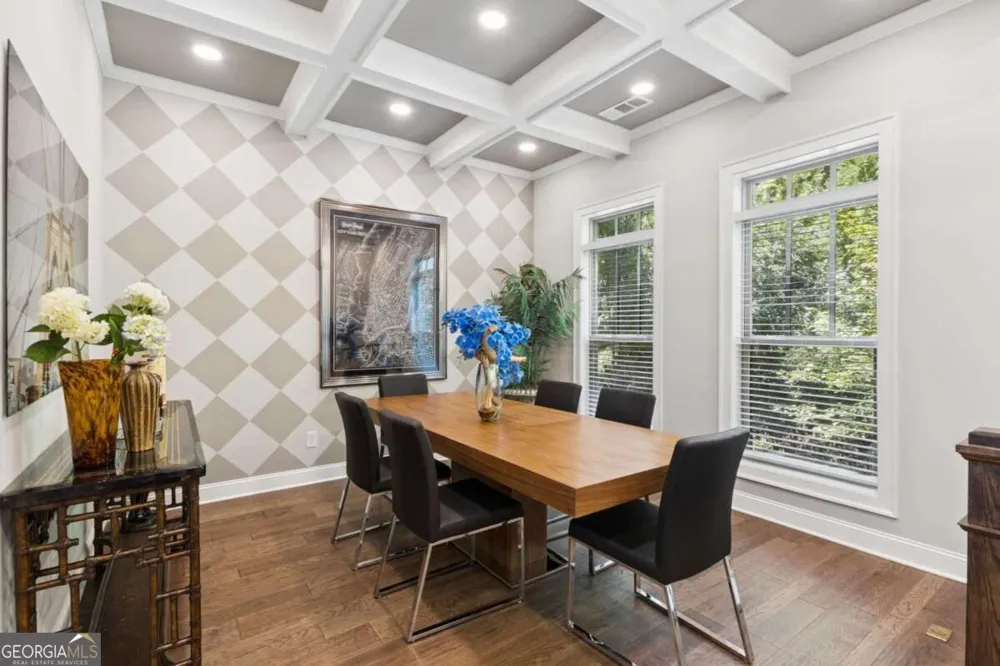 4351 Parkside PL Sandy Springs, GA 30342
