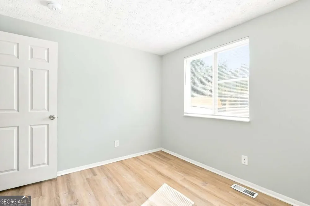 2078 Kimber TRL Stone Mountain, GA 30088