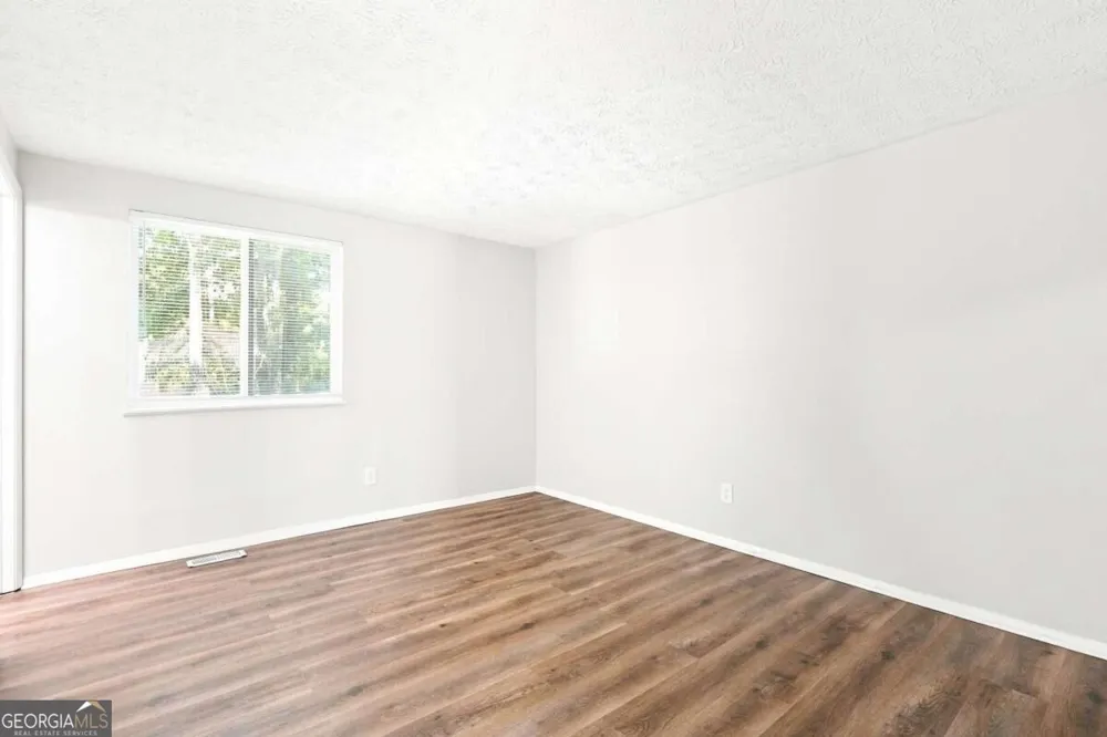 2078 Kimber TRL Stone Mountain, GA 30088