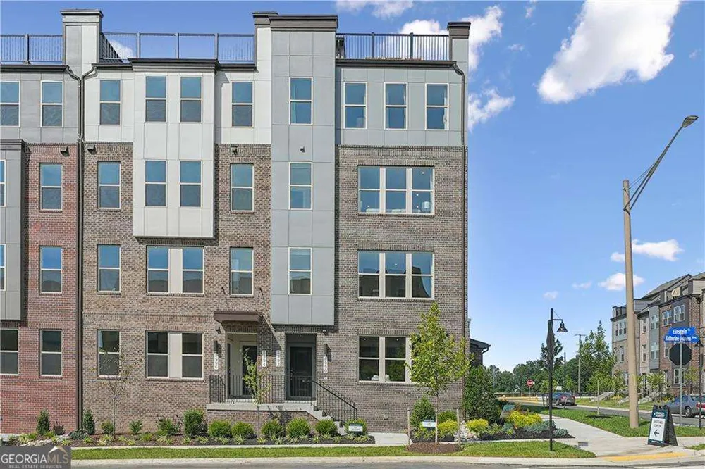 356 Skylar CT SE Atlanta, GA 30315