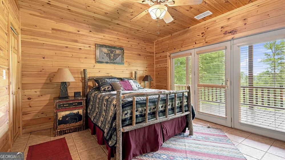 84 Charlotte DR Morganton, GA 30560