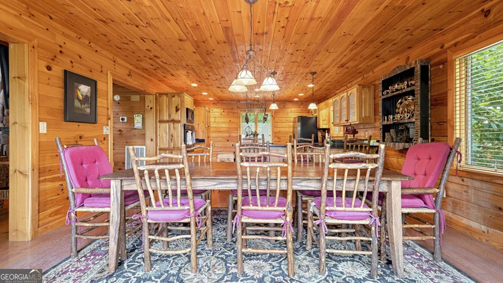 84 Charlotte DR Morganton, GA 30560