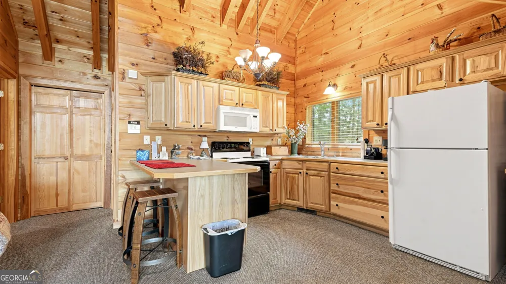 84 Charlotte DR Morganton, GA 30560