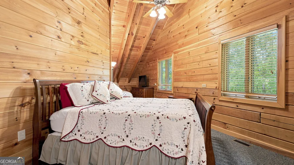 84 Charlotte DR Morganton, GA 30560