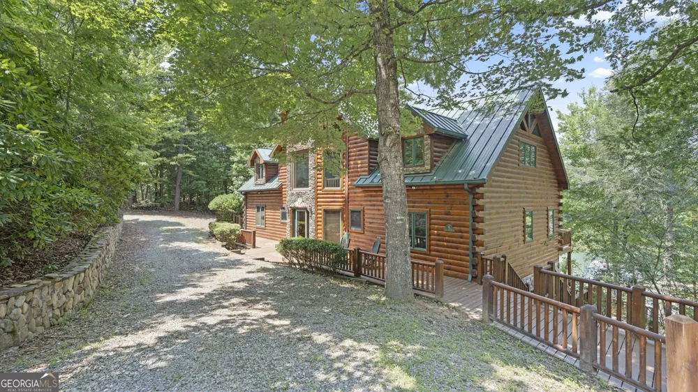 84 Charlotte DR Morganton, GA 30560