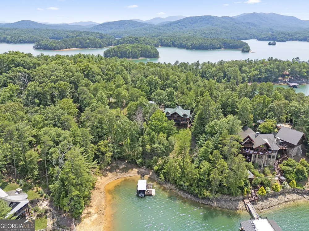 84 Charlotte DR Morganton, GA 30560