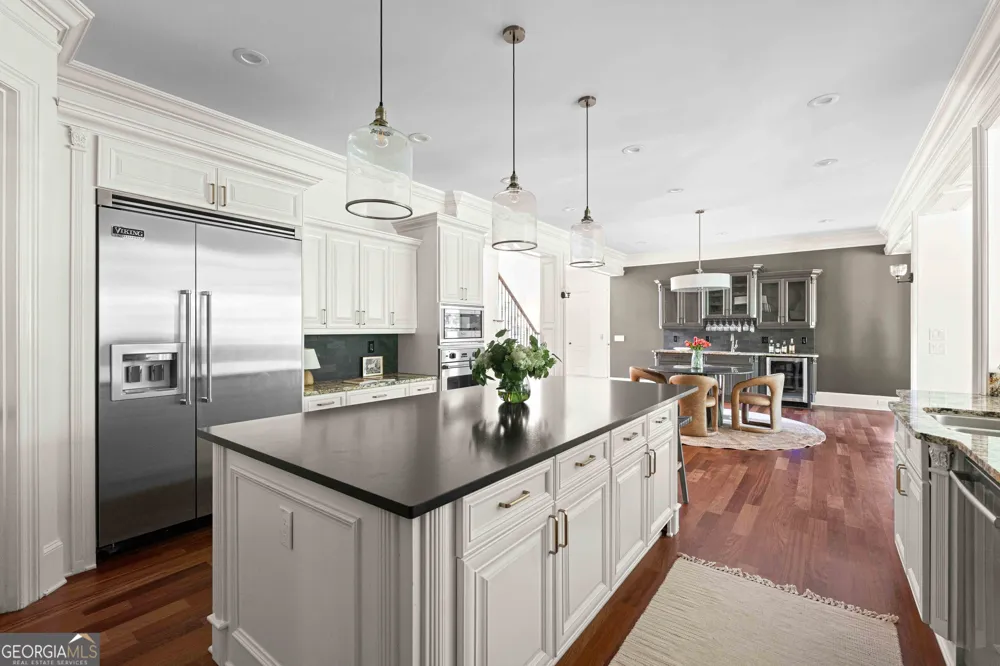 1686 Montcliff CT Decatur, GA 30033