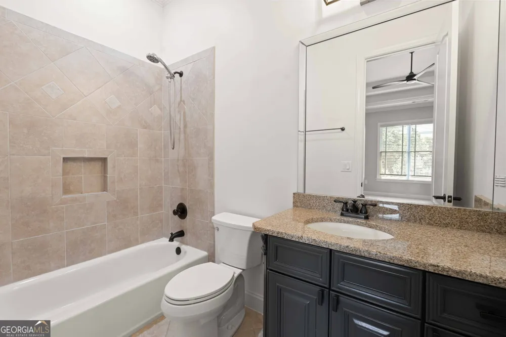 1686 Montcliff CT Decatur, GA 30033