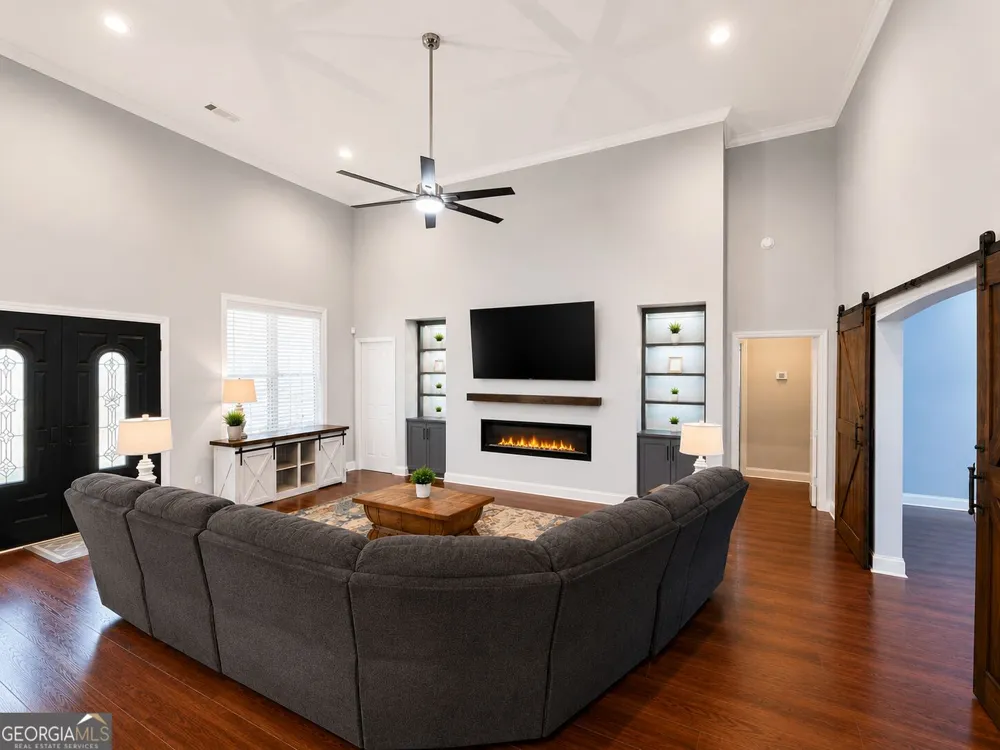 100 Spring Trail Box Springs, GA 31801