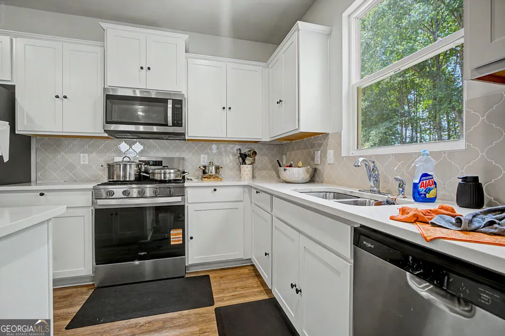 637 Kimberwick DR Locust Grove, GA 30248