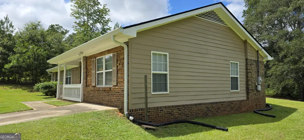 657 Tom McKinley RD Thomaston, GA 30286