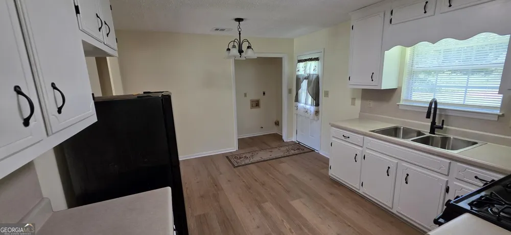 657 Tom McKinley RD Thomaston, GA 30286