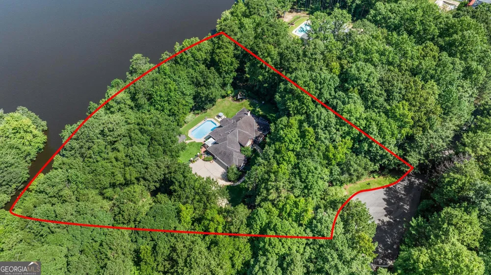 100 Waterview CT Cataula, GA 31804