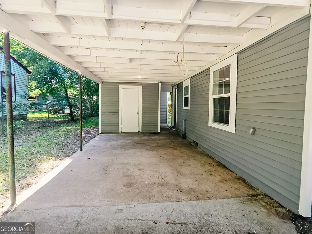 421 North AVE Warner Robins, GA 31093