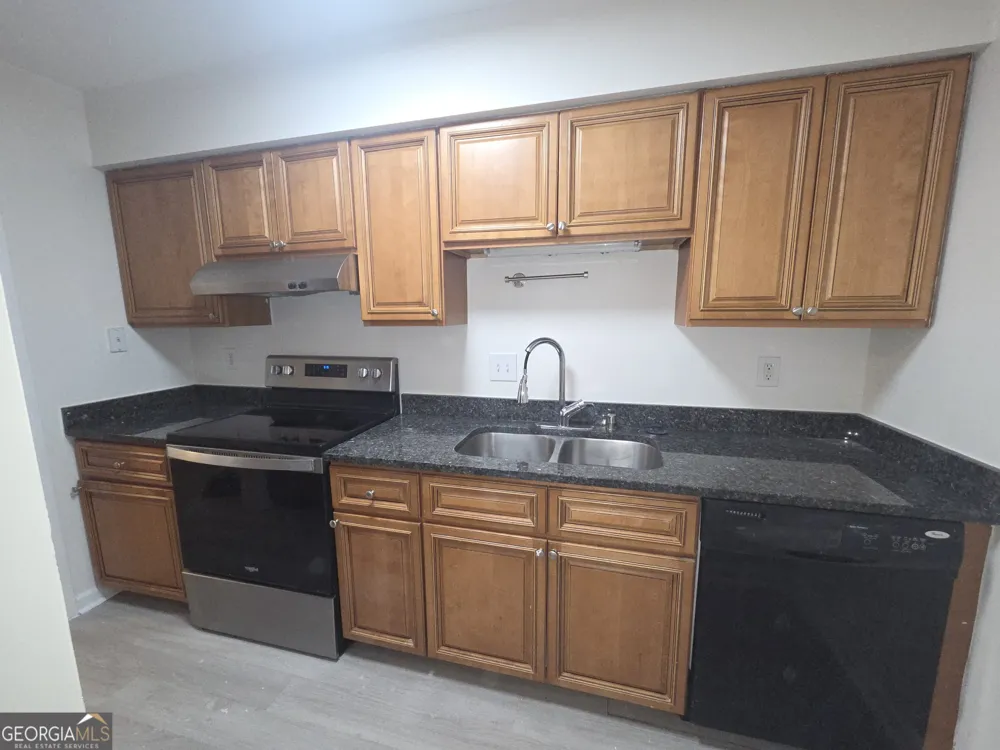 1201 Old Hammond Chase Sandy Springs, GA 30350