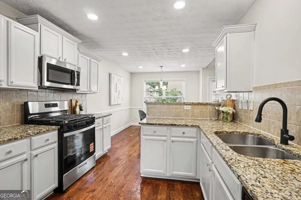 1131 Rose Terrace CIR Loganville, GA 30052
