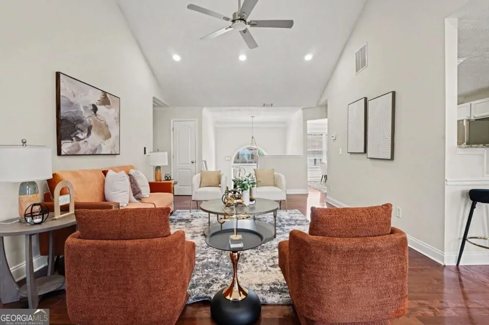 1131 Rose Terrace CIR Loganville, GA 30052