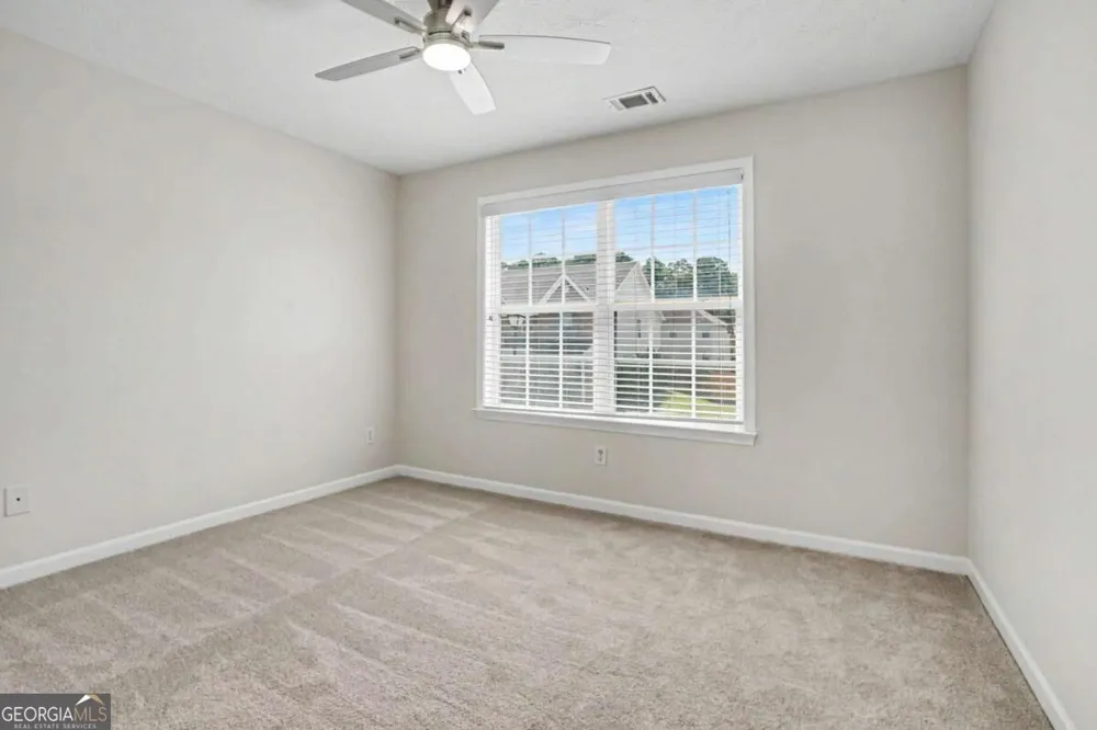 1131 Rose Terrace CIR Loganville, GA 30052
