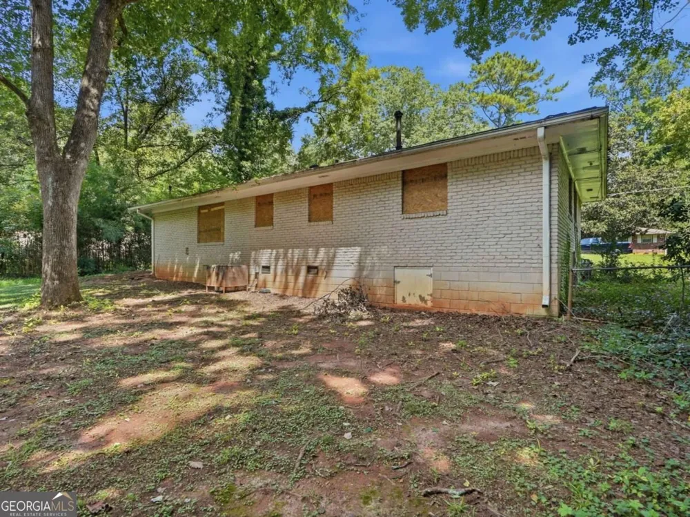 4009 Kirksford DR Decatur, GA 30035