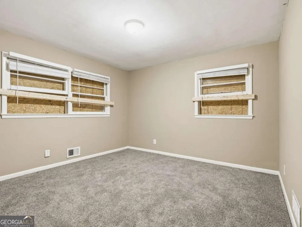 4009 Kirksford DR Decatur, GA 30035