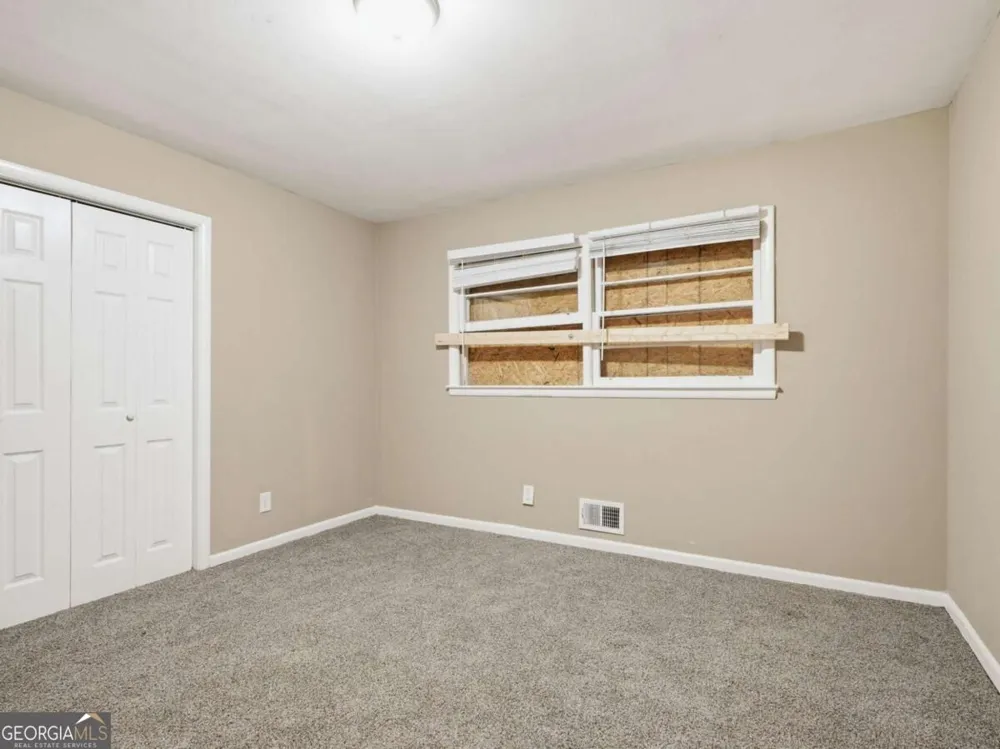 4009 Kirksford DR Decatur, GA 30035