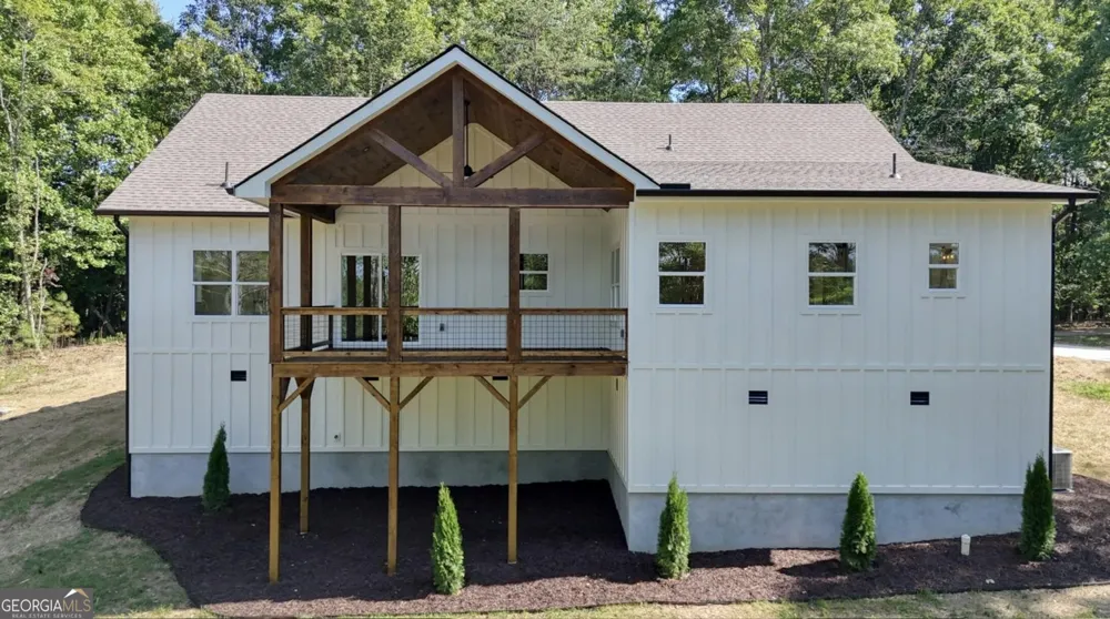 99 LOFTIS MTN TRL Blairsville, GA 30512