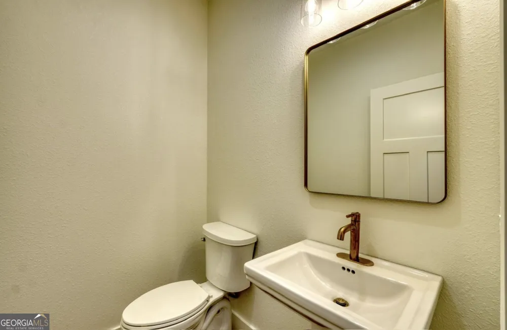 99 LOFTIS MTN TRL Blairsville, GA 30512