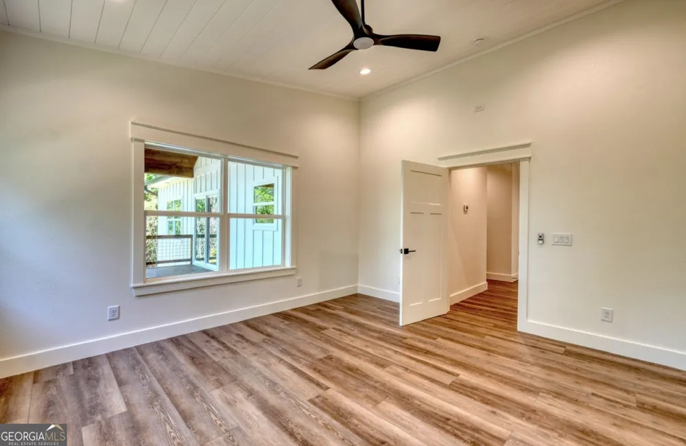 99 LOFTIS MTN TRL Blairsville, GA 30512