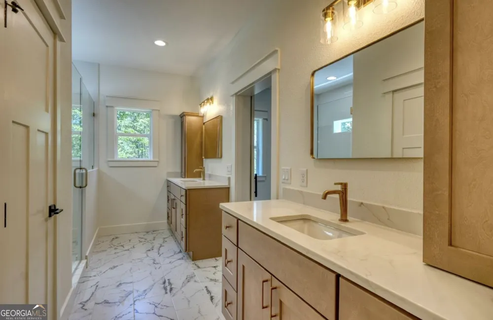 99 LOFTIS MTN TRL Blairsville, GA 30512