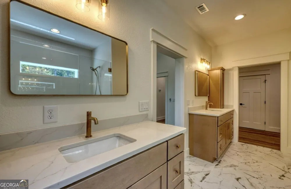 99 LOFTIS MTN TRL Blairsville, GA 30512