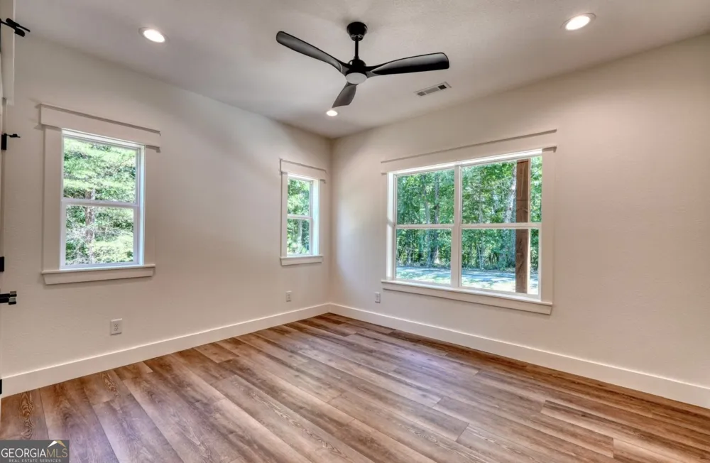 99 LOFTIS MTN TRL Blairsville, GA 30512