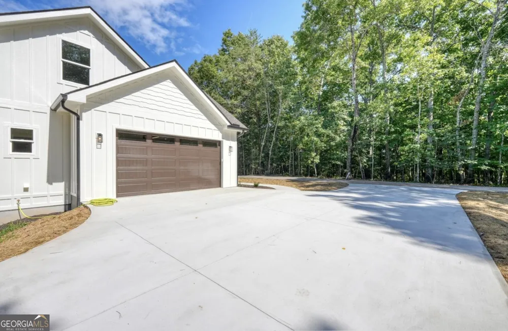 99 LOFTIS MTN TRL Blairsville, GA 30512