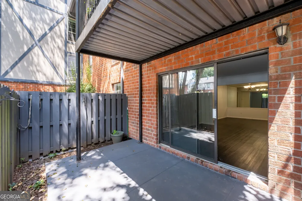 6851 Roswell RD Sandy Springs, GA 30328
