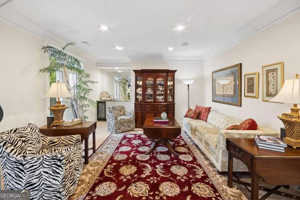 2960 Pharr Court South NW Atlanta, GA 30305