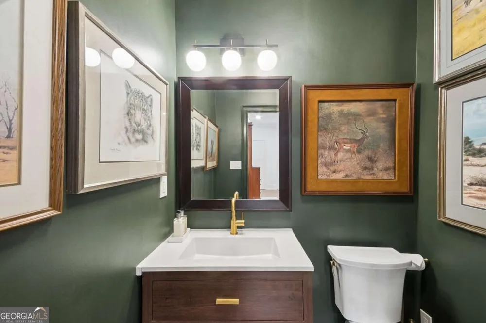 2960 Pharr Court South NW Atlanta, GA 30305