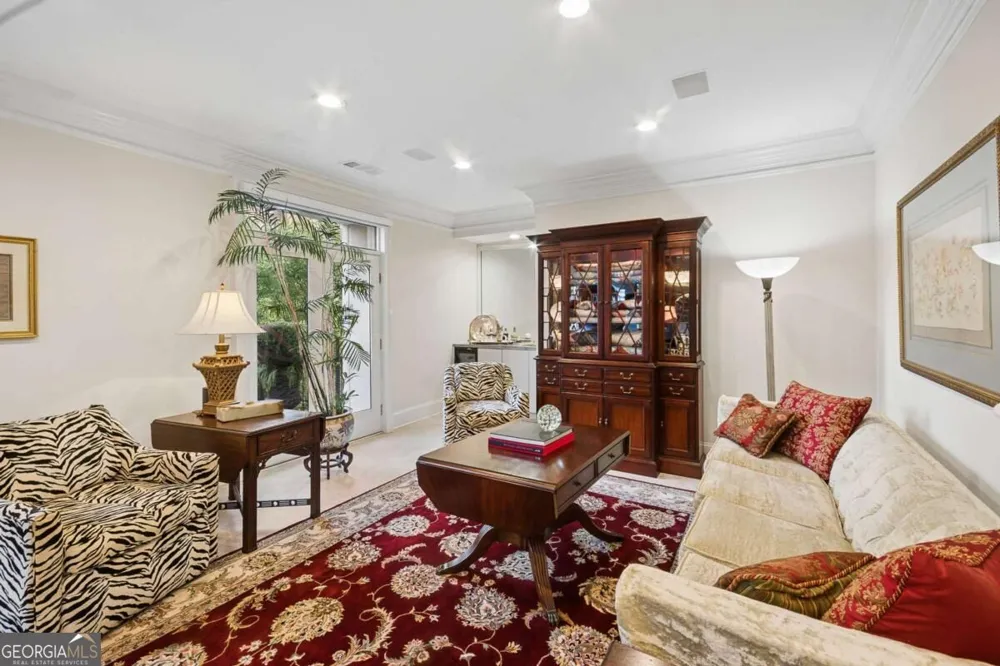 2960 Pharr Court South NW Atlanta, GA 30305