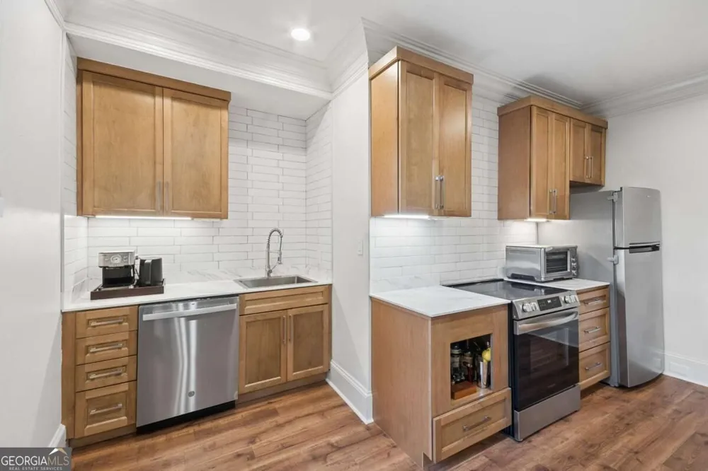 2960 Pharr Court South NW Atlanta, GA 30305