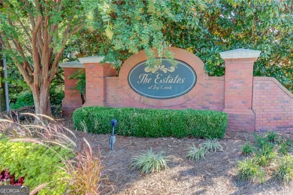 2640 Ivy Brook LN NE Buford, GA 30519