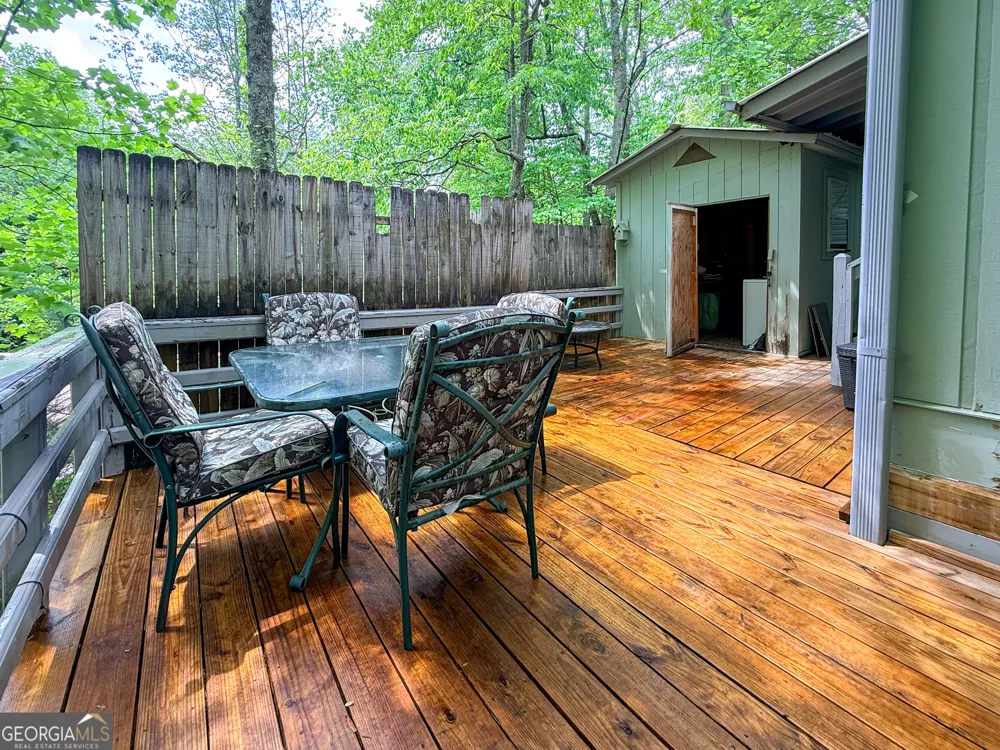 43 Canyon PASS Cleveland, GA 30528
