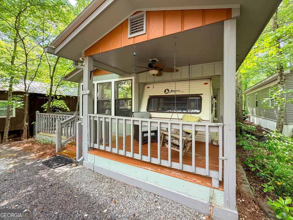 43 Canyon PASS Cleveland, GA 30528