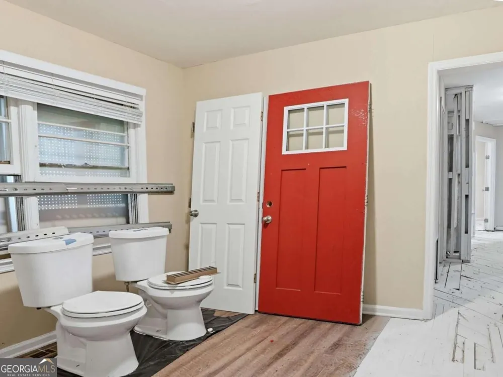 1603 Hollyhock TER Decatur, GA 30032