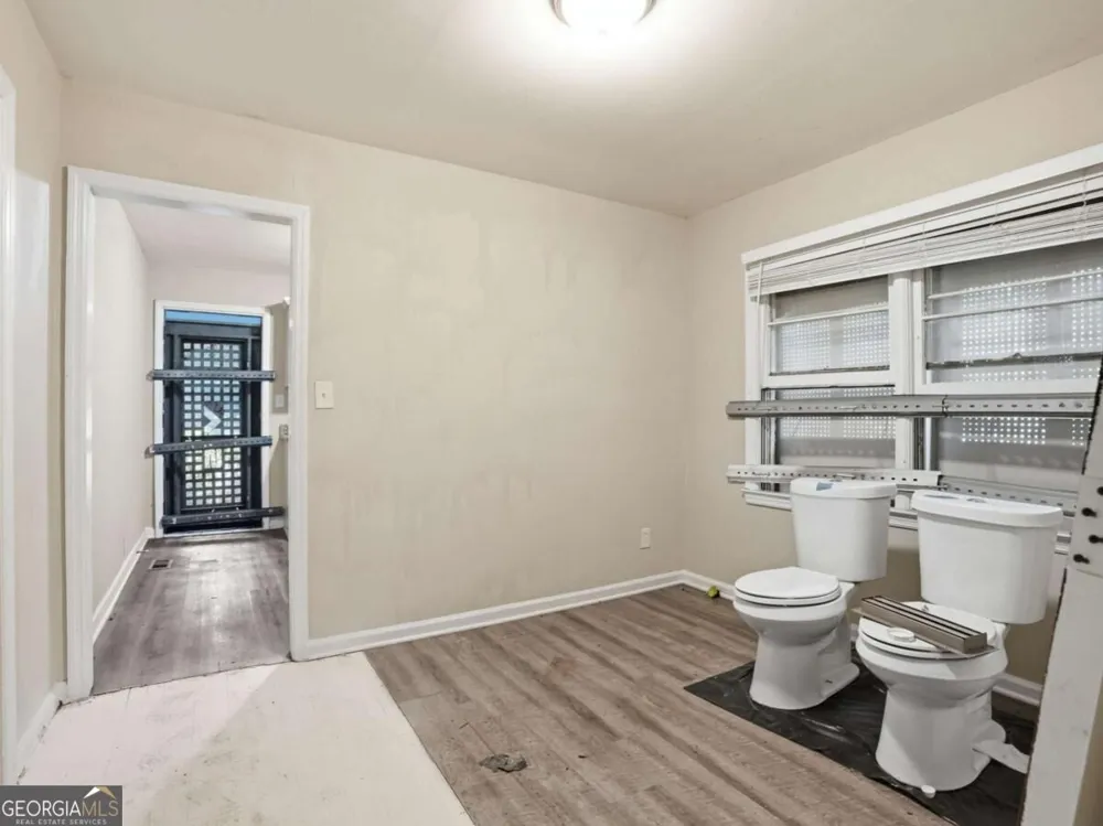 1603 Hollyhock TER Decatur, GA 30032