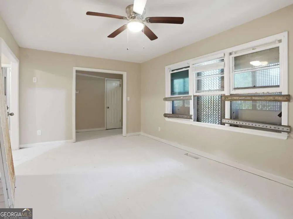 1603 Hollyhock TER Decatur, GA 30032