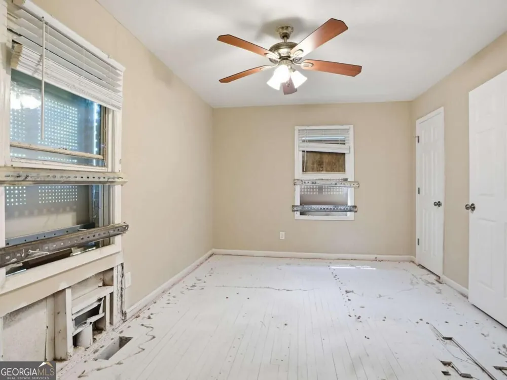 1603 Hollyhock TER Decatur, GA 30032