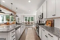 41 Saint Ives CIR Winder, GA 30680